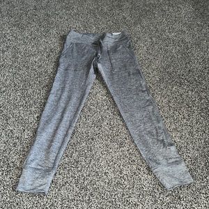 Women’s Aerie leggings with tags still on